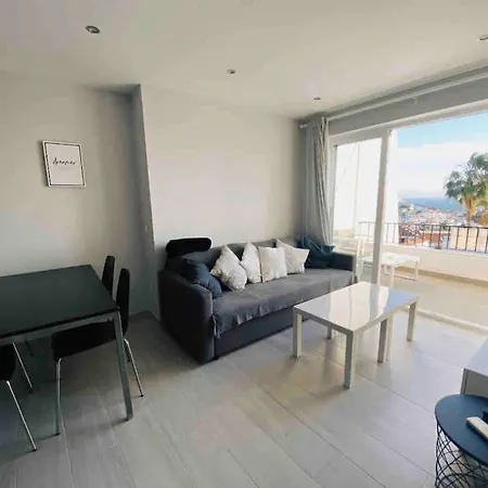 Capistrano Breeze - Luxury Coastal Apartment In Capistrano Village, Nerja Nerja