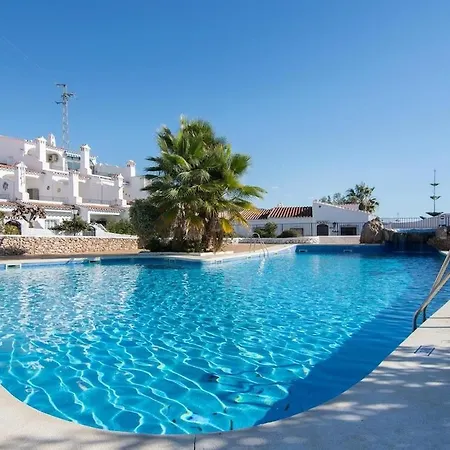 Capistrano Breeze - Luxury Coastal Apartment In Capistrano Village, Nerja Appartement *