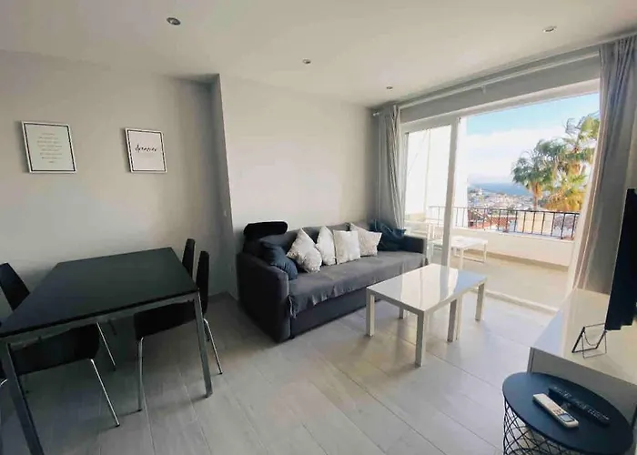 Capistrano Breeze - Luxury Coastal In Capistrano Village, Nerja