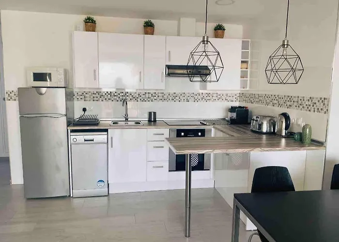 Capistrano Breeze - Luxury Coastal In Capistrano Village,