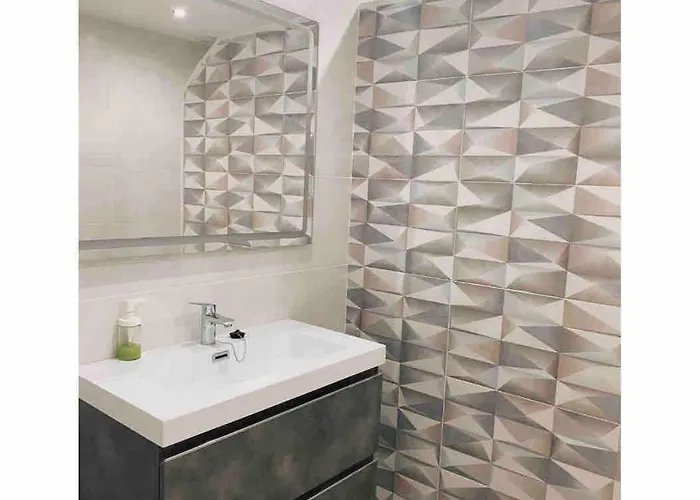 Capistrano Breeze - Luxury Coastal In Capistrano Village, * Nerja