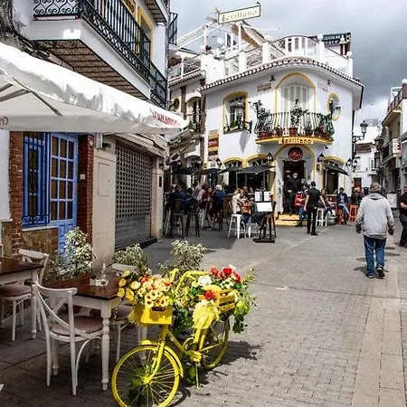 Capistrano Village By Sara Lejlighed Nerja